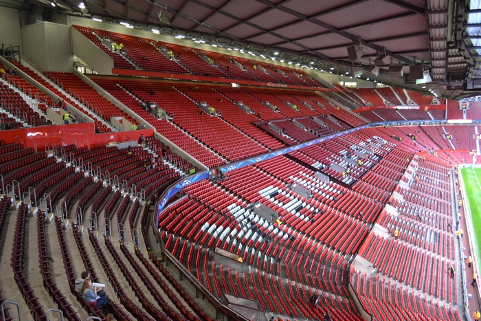 Sièges rouges à old trafford